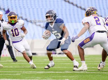 Thumbnail 1 in Tarboro vs Mount Airy (NCHSAA 1A Finals) photogallery.