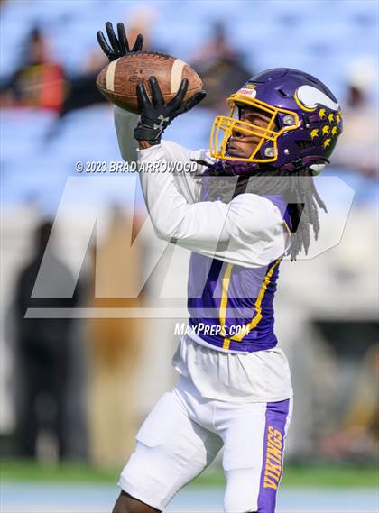 Thumbnail 3 in Tarboro vs Mount Airy (NCHSAA 1A Finals) photogallery.