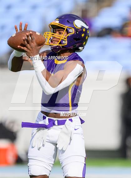 Thumbnail 1 in Tarboro vs Mount Airy (NCHSAA 1A Finals) photogallery.