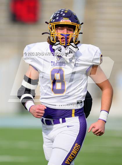 Thumbnail 2 in Tarboro vs Mount Airy (NCHSAA 1A Finals) photogallery.