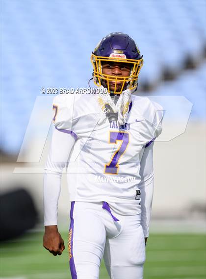 Thumbnail 3 in Tarboro vs Mount Airy (NCHSAA 1A Finals) photogallery.