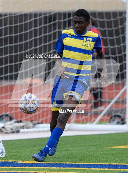 Thumbnail 3 in Lee [Robert E.] vs Alamo Heights (Alamo Heights Tournament) photogallery.