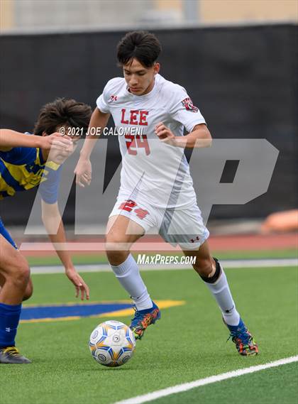 Thumbnail 3 in Lee [Robert E.] vs Alamo Heights (Alamo Heights Tournament) photogallery.