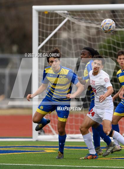 Thumbnail 2 in Lee [Robert E.] vs Alamo Heights (Alamo Heights Tournament) photogallery.