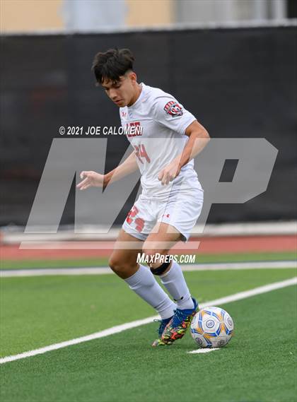 Thumbnail 1 in Lee [Robert E.] vs Alamo Heights (Alamo Heights Tournament) photogallery.