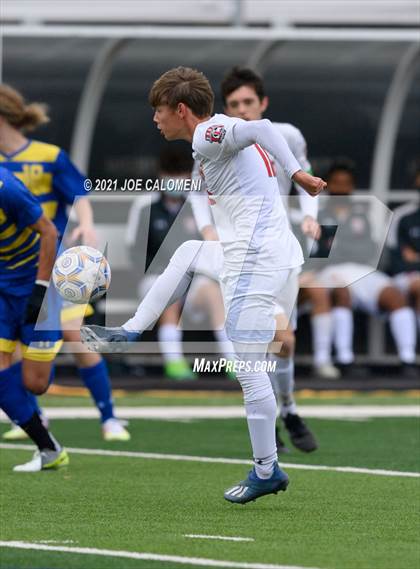 Thumbnail 3 in Lee [Robert E.] vs Alamo Heights (Alamo Heights Tournament) photogallery.