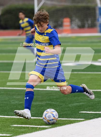 Thumbnail 1 in Lee [Robert E.] vs Alamo Heights (Alamo Heights Tournament) photogallery.