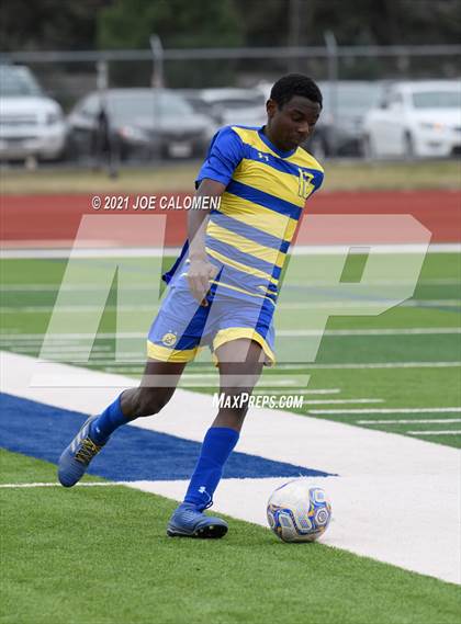 Thumbnail 1 in Lee [Robert E.] vs Alamo Heights (Alamo Heights Tournament) photogallery.