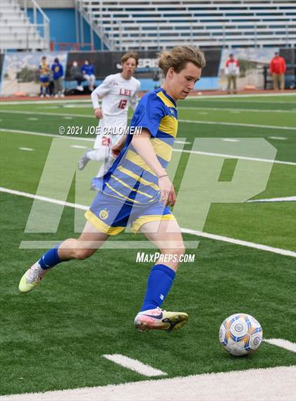 Thumbnail 3 in Lee [Robert E.] vs Alamo Heights (Alamo Heights Tournament) photogallery.
