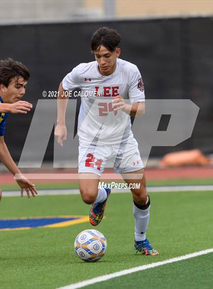 Thumbnail 2 in Lee [Robert E.] vs Alamo Heights (Alamo Heights Tournament) photogallery.