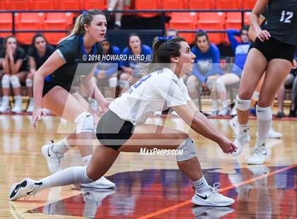 Thumbnail 2 in Weatherford vs. Lamar (UIL 6A Bi-District Playoff) photogallery.