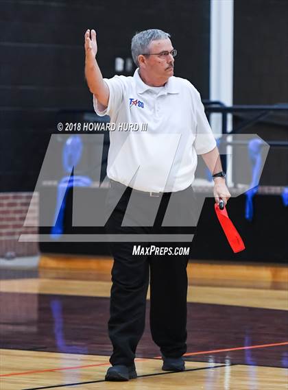 Thumbnail 2 in Weatherford vs. Lamar (UIL 6A Bi-District Playoff) photogallery.