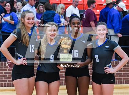 Thumbnail 3 in Weatherford vs. Lamar (UIL 6A Bi-District Playoff) photogallery.
