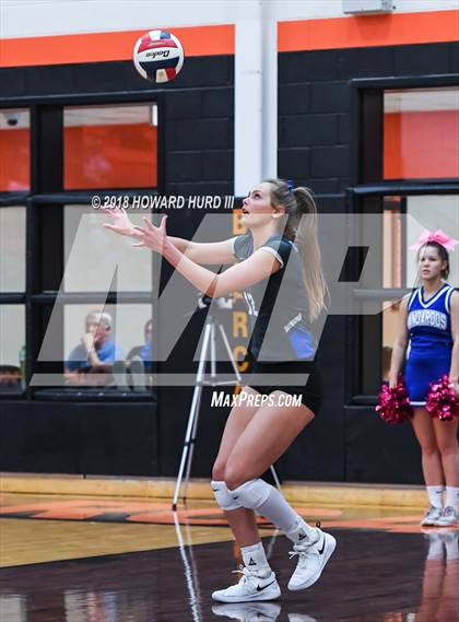 Thumbnail 1 in Weatherford vs. Lamar (UIL 6A Bi-District Playoff) photogallery.