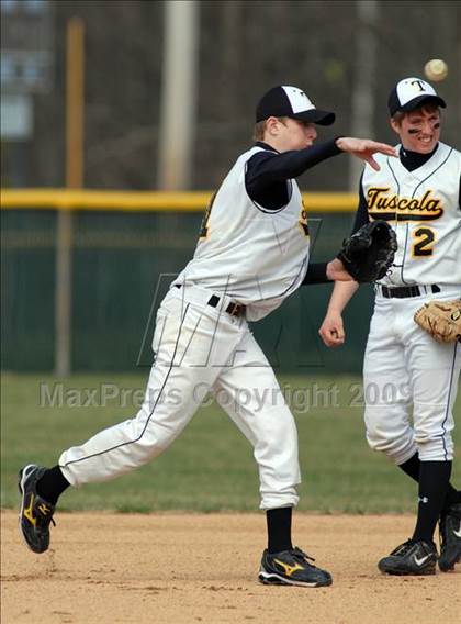 Thumbnail 3 in Tuscola @ Benton photogallery.