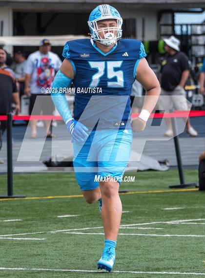 Thumbnail 3 in Team Mauka vs Team Makai (Polynesian Bowl ) photogallery.