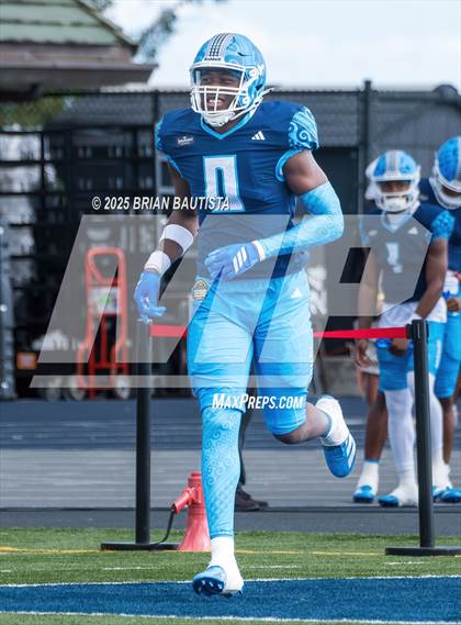 Thumbnail 1 in Team Mauka vs Team Makai (Polynesian Bowl ) photogallery.