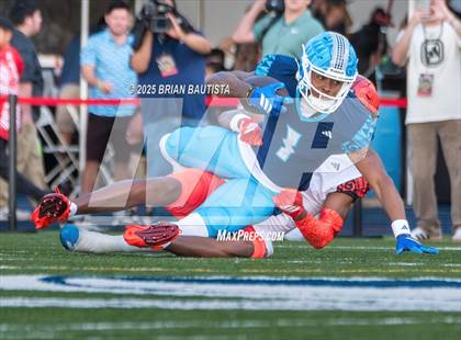 Thumbnail 1 in Team Mauka vs Team Makai (Polynesian Bowl ) photogallery.