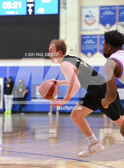 Thumbnail 1 in Mountain Vista @ Cherry Creek (Cherry Creek Holiday Classic) photogallery.