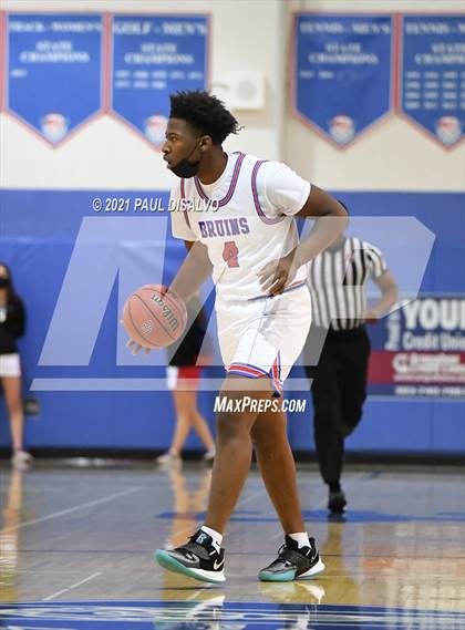 Thumbnail 2 in Mountain Vista @ Cherry Creek (Cherry Creek Holiday Classic) photogallery.