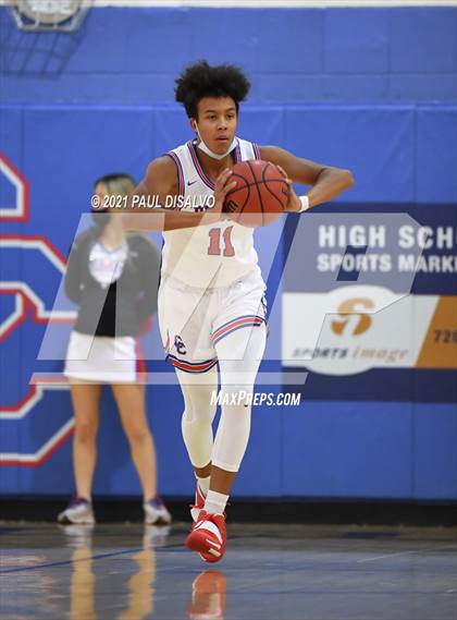 Thumbnail 3 in Mountain Vista @ Cherry Creek (Cherry Creek Holiday Classic) photogallery.