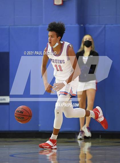 Thumbnail 3 in Mountain Vista @ Cherry Creek (Cherry Creek Holiday Classic) photogallery.