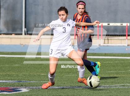 Thumbnail 1 in Flintridge Prep vs. Chaminade (La Salle Tournament) photogallery.