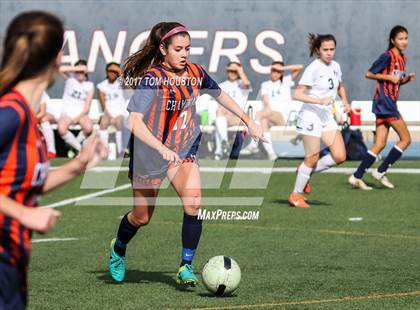 Thumbnail 2 in Flintridge Prep vs. Chaminade (La Salle Tournament) photogallery.