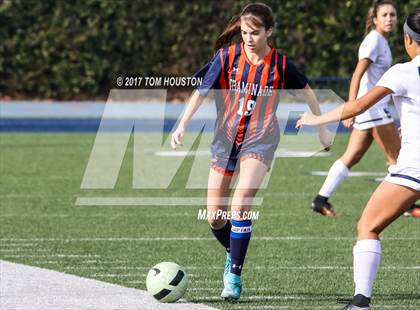 Thumbnail 2 in Flintridge Prep vs. Chaminade (La Salle Tournament) photogallery.