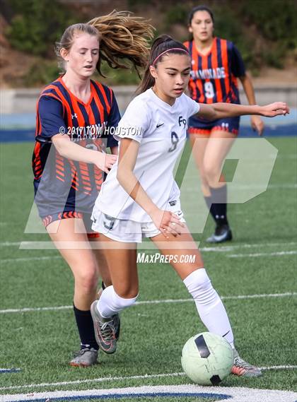 Thumbnail 3 in Flintridge Prep vs. Chaminade (La Salle Tournament) photogallery.