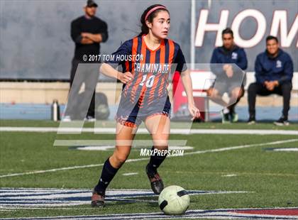 Thumbnail 3 in Flintridge Prep vs. Chaminade (La Salle Tournament) photogallery.
