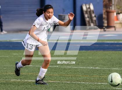Thumbnail 1 in Flintridge Prep vs. Chaminade (La Salle Tournament) photogallery.