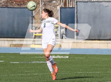 Thumbnail 3 in Flintridge Prep vs. Chaminade (La Salle Tournament) photogallery.