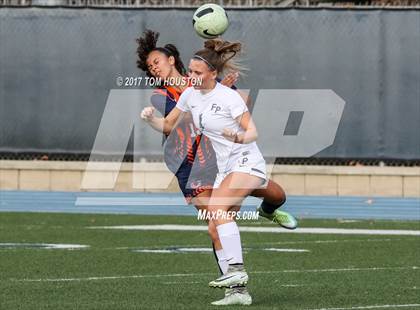 Thumbnail 1 in Flintridge Prep vs. Chaminade (La Salle Tournament) photogallery.