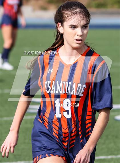 Thumbnail 1 in Flintridge Prep vs. Chaminade (La Salle Tournament) photogallery.