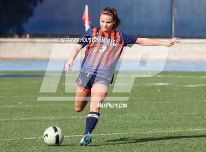 Thumbnail 3 in Flintridge Prep vs. Chaminade (La Salle Tournament) photogallery.