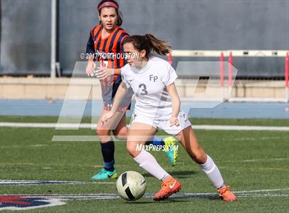Thumbnail 3 in Flintridge Prep vs. Chaminade (La Salle Tournament) photogallery.
