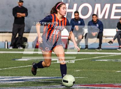 Thumbnail 1 in Flintridge Prep vs. Chaminade (La Salle Tournament) photogallery.