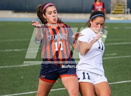 Thumbnail 2 in Flintridge Prep vs. Chaminade (La Salle Tournament) photogallery.