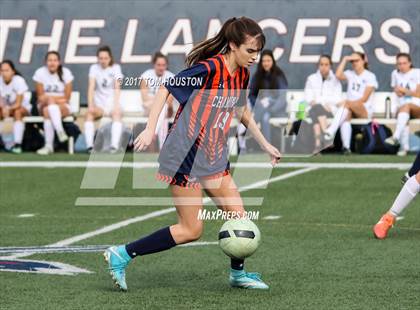 Thumbnail 3 in Flintridge Prep vs. Chaminade (La Salle Tournament) photogallery.