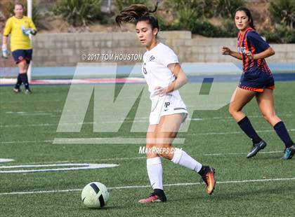 Thumbnail 1 in Flintridge Prep vs. Chaminade (La Salle Tournament) photogallery.