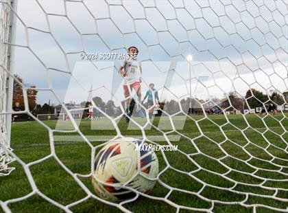 Thumbnail 2 in Williamston vs. Grosse Ile (MHSAA D3 Reg Semifinal) photogallery.