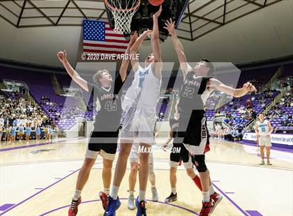 Thumbnail 2 in Hurricane vs. Sky View (UHSAA 4A Quarterfinal) photogallery.