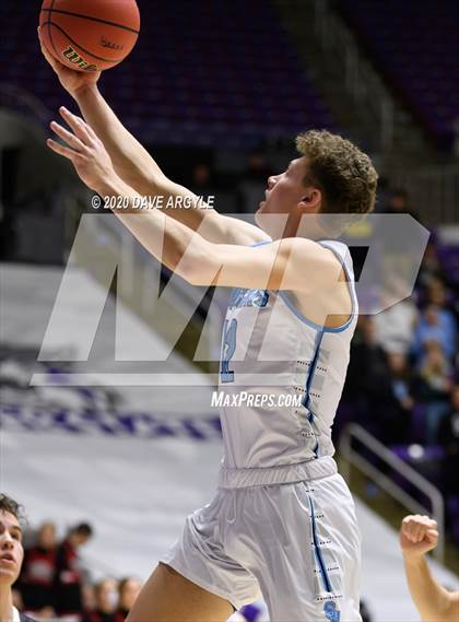 Thumbnail 3 in Hurricane vs. Sky View (UHSAA 4A Quarterfinal) photogallery.