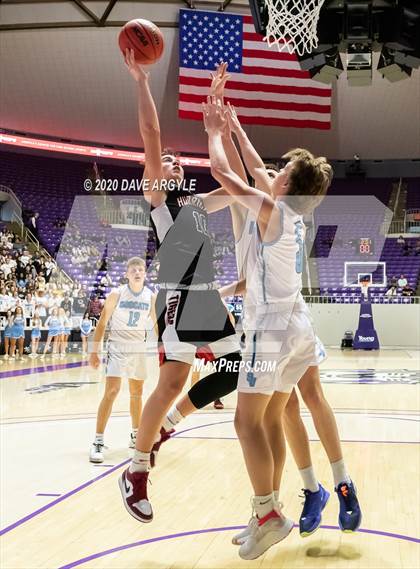 Thumbnail 2 in Hurricane vs. Sky View (UHSAA 4A Quarterfinal) photogallery.