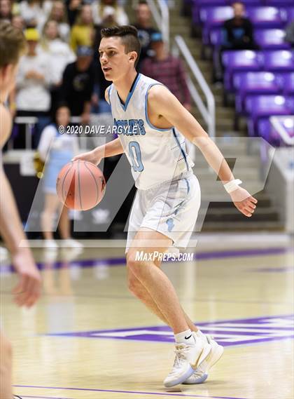 Thumbnail 1 in Hurricane vs. Sky View (UHSAA 4A Quarterfinal) photogallery.
