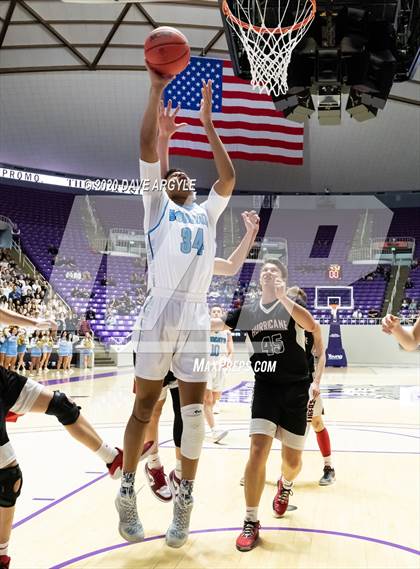 Thumbnail 3 in Hurricane vs. Sky View (UHSAA 4A Quarterfinal) photogallery.