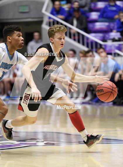 Thumbnail 2 in Hurricane vs. Sky View (UHSAA 4A Quarterfinal) photogallery.