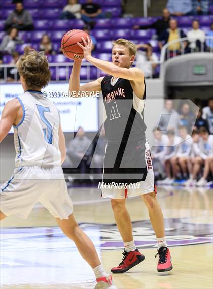 Thumbnail 2 in Hurricane vs. Sky View (UHSAA 4A Quarterfinal) photogallery.