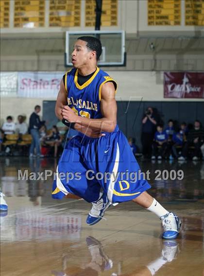 Thumbnail 3 in Findlay Prep vs. De La Salle (City of Palms Classic) photogallery.